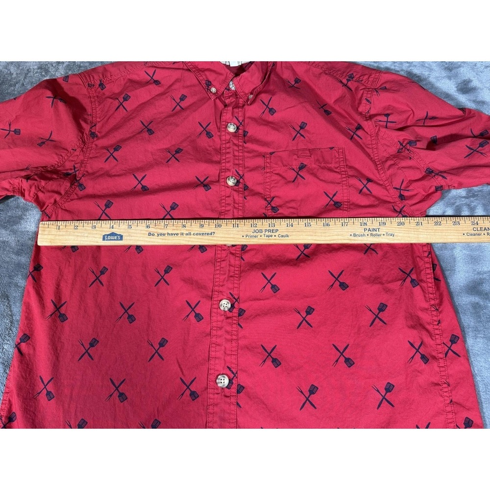 Duluth Trading Co Shirt Mens Medium Red Short Sleeve Button Up BBQ Utensil Print - Picture 5 of 10
